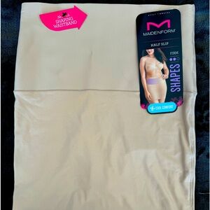 Maidenform Half Slip